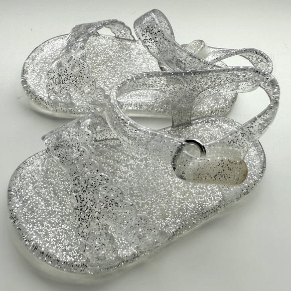 Old Navy Baby Glitter Sandals with Velcro Strap 0-3 months NWOT - Picture 4 of 6